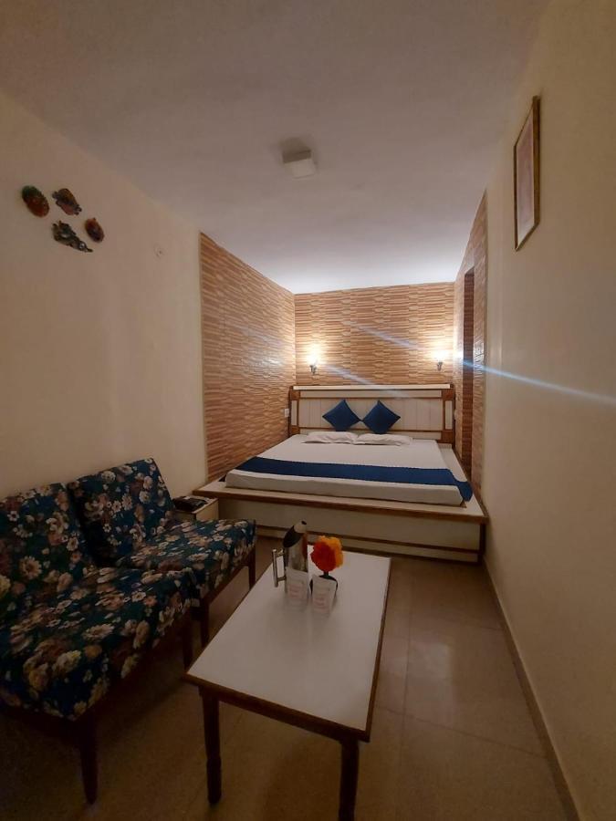 Brightland Hotel Шимла Екстериор снимка