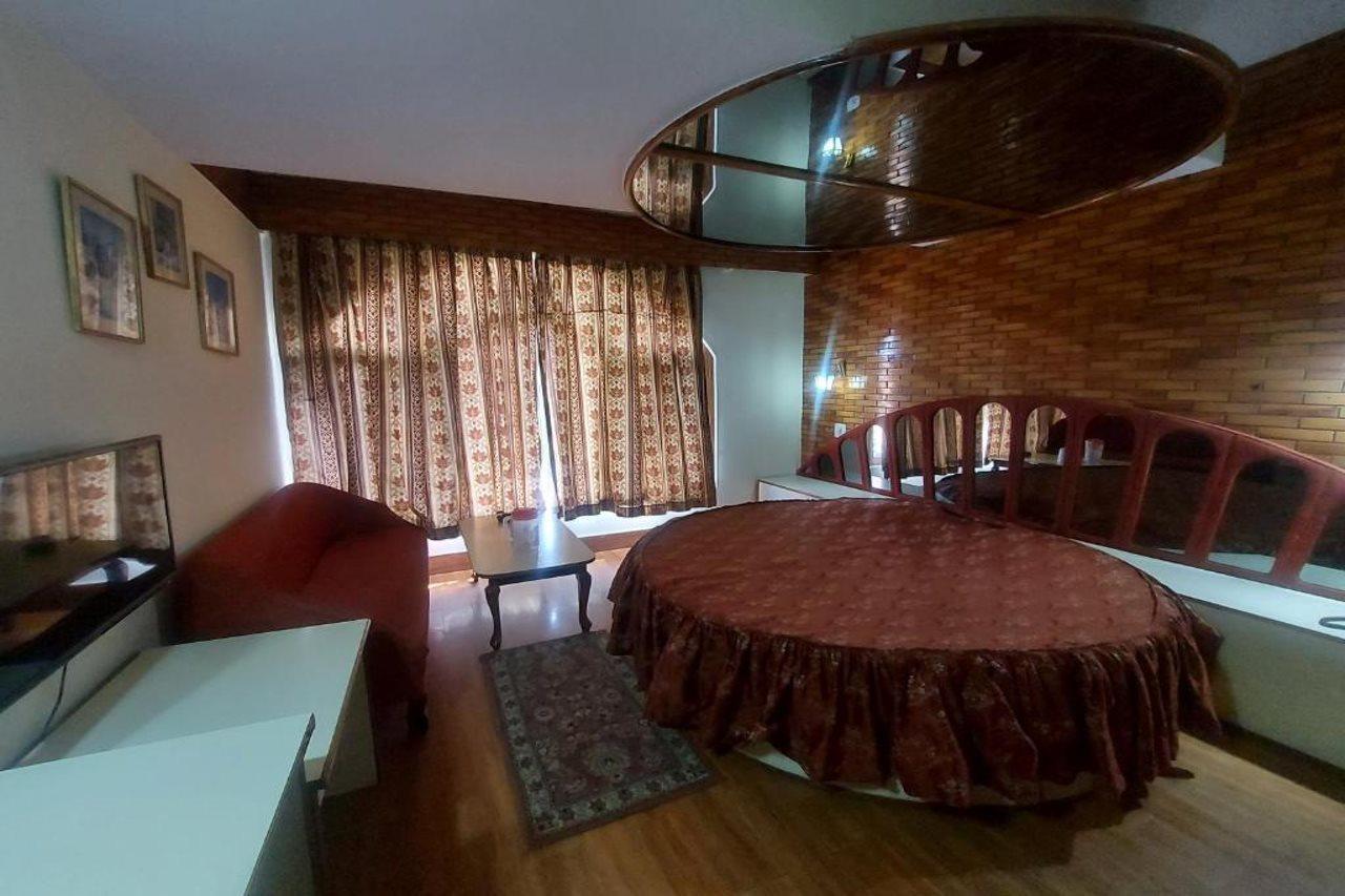 Brightland Hotel Шимла Екстериор снимка